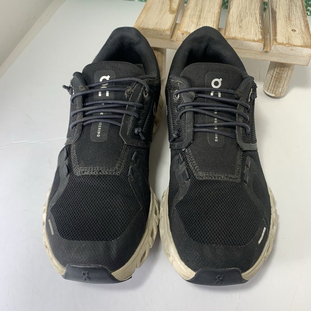 On Running Cloud Women’s Black Athletic Running Shoes Sneakers Size 7.5 - Picture 3 of 16